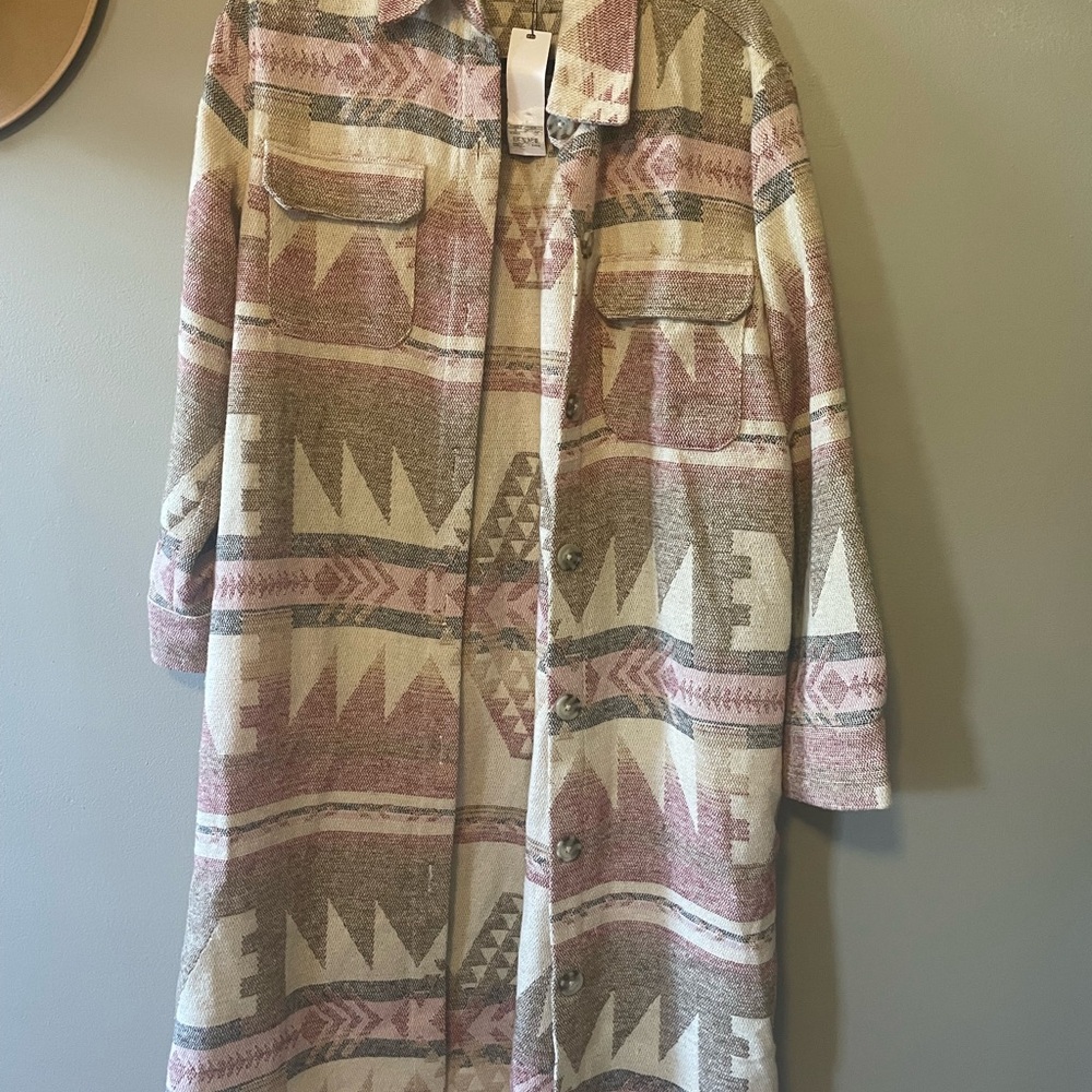 Steve Madden NWT Geometric Patterned Button-Up Coat Shacket